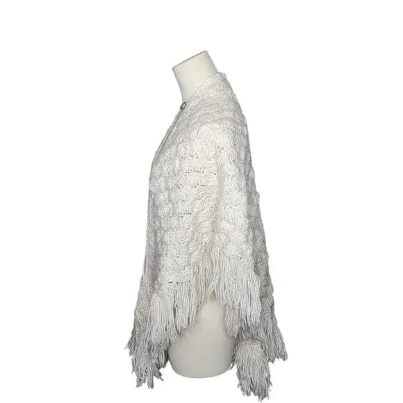 Vtg Off White Handmade Crochet Knit Boho Hippie Festival Prairie Shawl Fringe - Picture 3 of 6